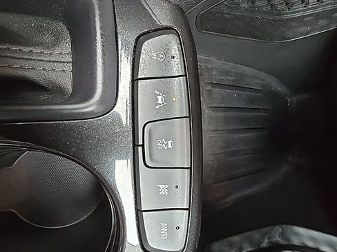 Used 2023 Chevrolet TrailBlazer LT w/ Convenience Package image 21