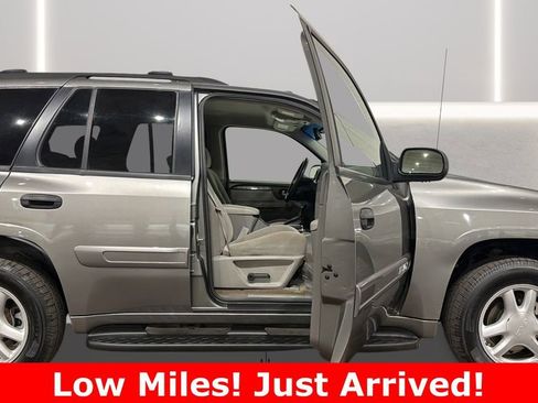 Used 2005 GMC Envoy SLE w/ Sle Preferred Equipment Group image 17