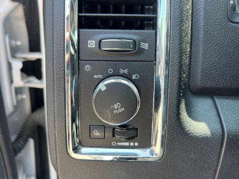 Certified 2016 RAM 1500 Laramie w/ Convenience Group AWD/4WD image 10