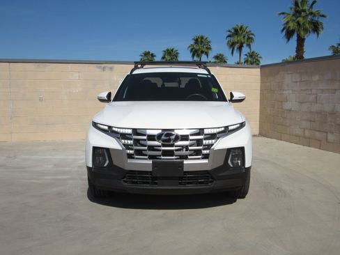 Used 2023 Hyundai Santa Cruz SEL Premium image 3