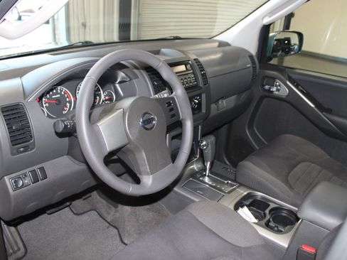 Used 2005 Nissan Pathfinder SE image 7