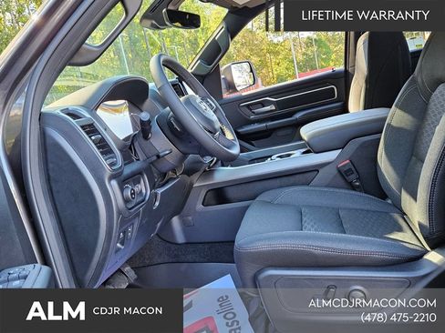 New 2026 RAM 1500 Big Horn AWD/4WD image 12