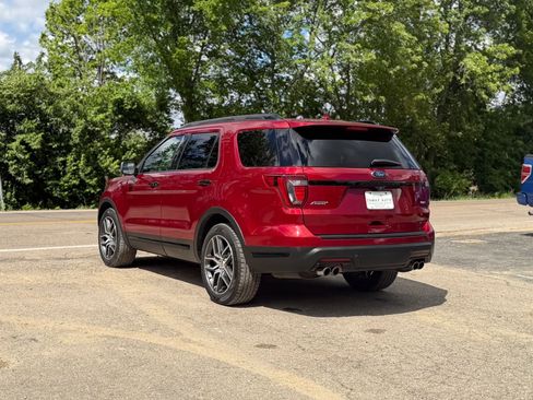 Used 2018 Ford Explorer Sport AWD/4WD image 13