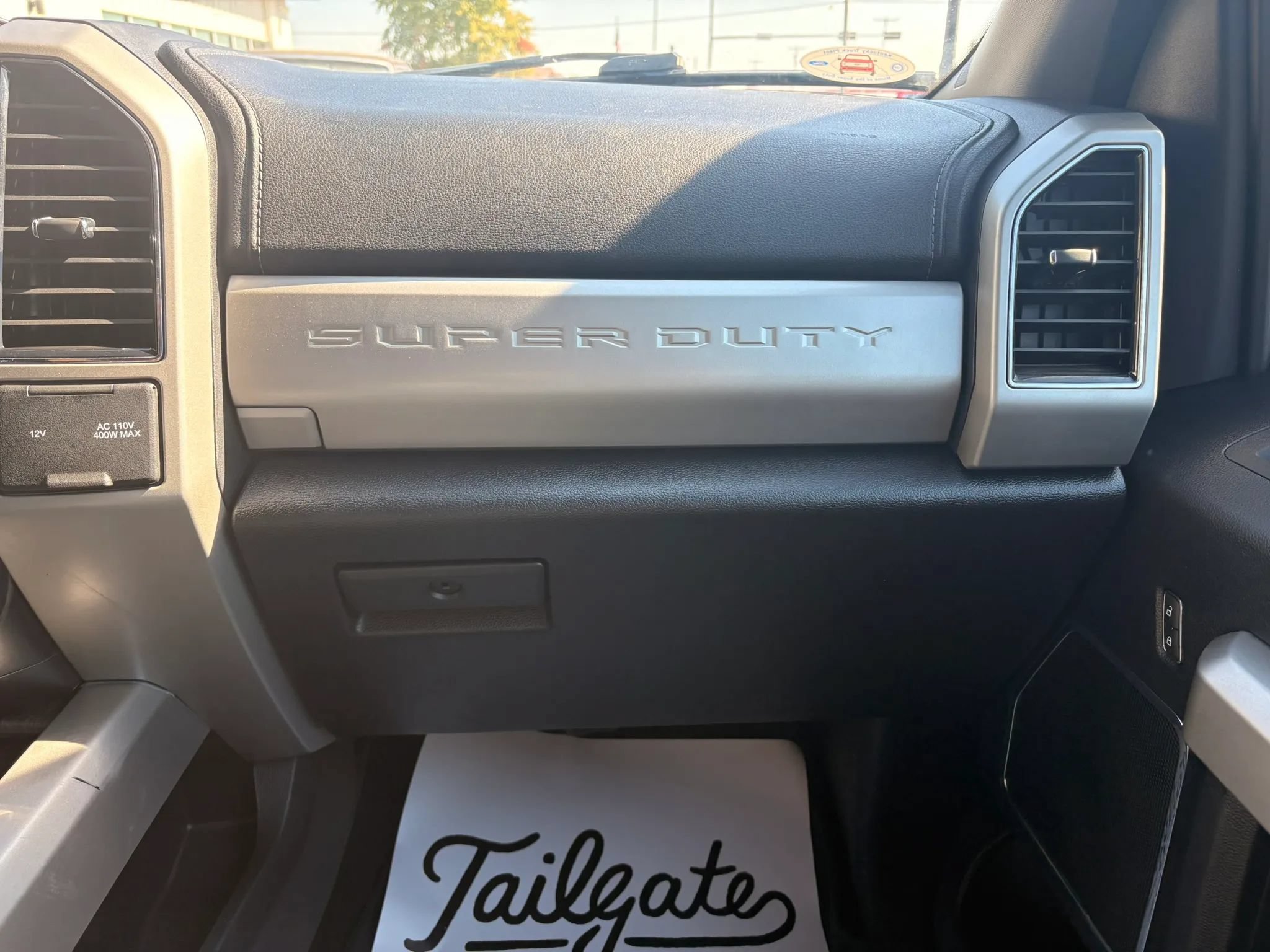 Used 2020 Ford F350 Lariat w/ Lariat Ultimate Package AWD/4WD image 22