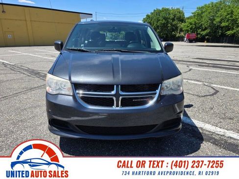 Used 2014 Dodge Grand Caravan American Value Package w/ UConnect Hands-Free Group FWD image 6