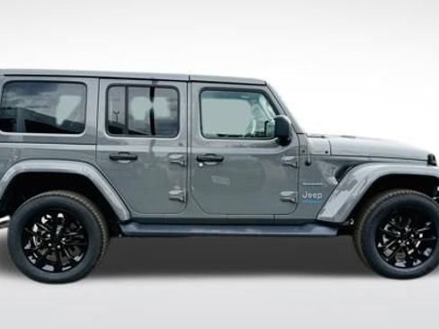 Used 2021 Jeep Wrangler Unlimited Sahara 4xe w/ Cold Weather Group image 8