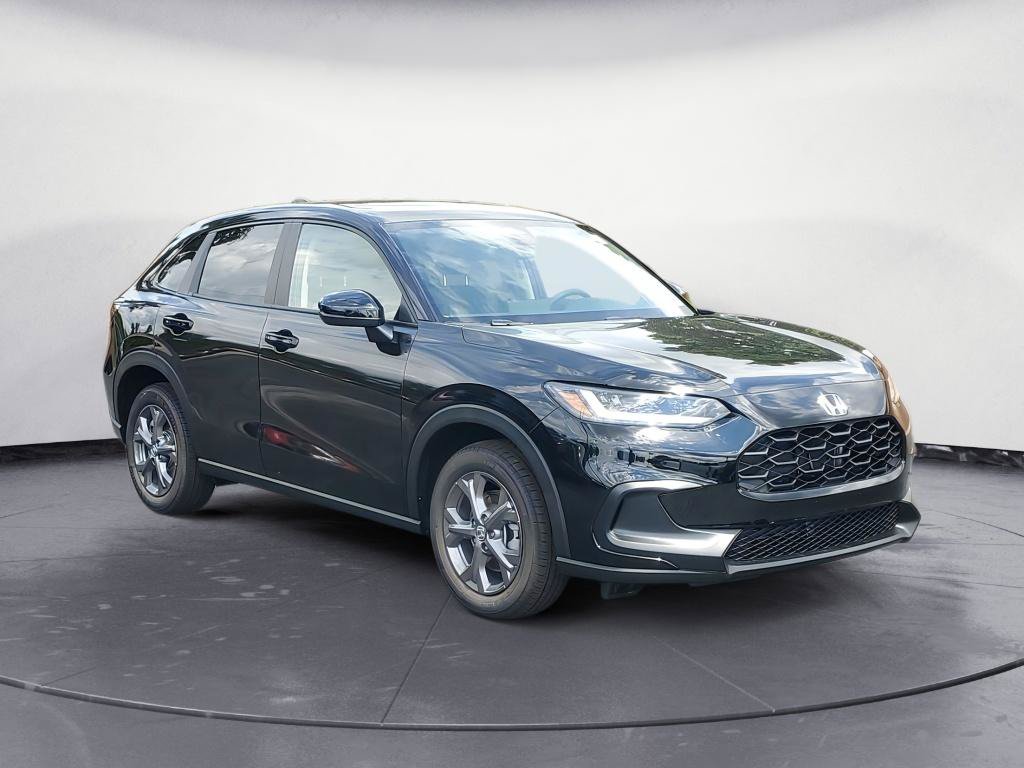 New 2027 Honda HR-V LX image 2