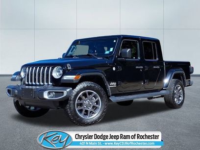 Used 2022 Jeep Gladiator Overland w/ Popular Equipment Package