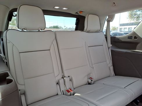 Certified 2023 GMC Yukon Denali image 16