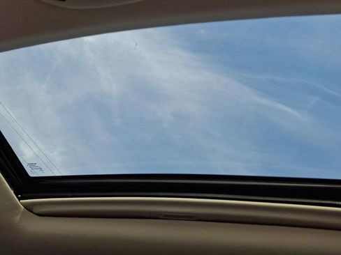 Certified 2025 Subaru Outback Premium image 14