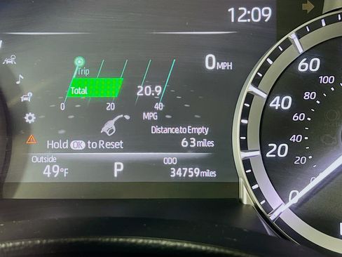 Used 2023 Toyota Highlander XSE AWD/4WD image 13