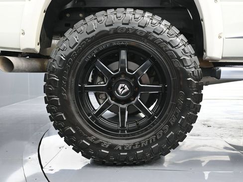 Used 2017 RAM 2500 Limited AWD/4WD image 18