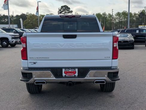 New 2026 Chevrolet Silverado 1500 LTZ w/ LTZ Premium Package AWD/4WD image 4