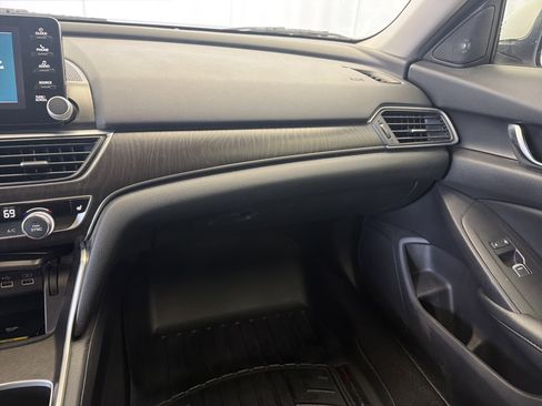 Used 2021 Honda Accord EX-L image 11