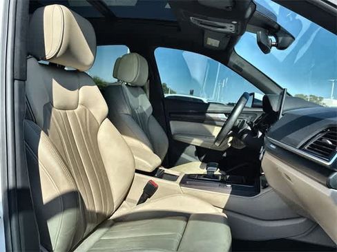 Used 2022 Audi Q5 2.0T Premium Plus w/ Premium Plus Package image 24