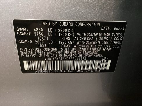 Certified 2025 Subaru Outback Limited AWD/4WD image 16