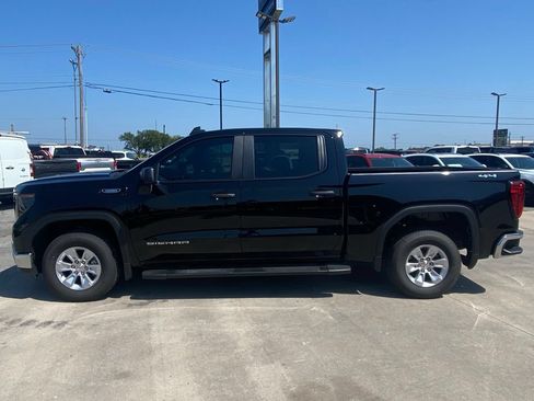 Used 2025 GMC Sierra 1500 Pro w/ Pro Value Package AWD/4WD image 2
