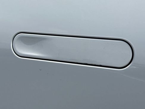 Used 2024 Rivian R1S Adventure AWD/4WD image 35