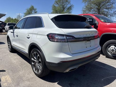 Used 2022 Lincoln Nautilus Reserve w/ Equipment Group 201A image 5