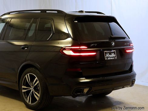 New 2026 BMW X7 xDrive40i w/ Executive Package image 8