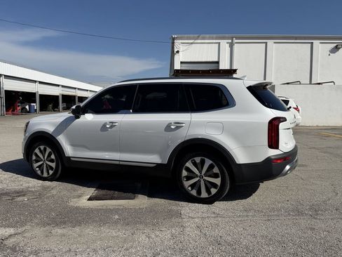Used 2020 Kia Telluride S FWD image 7