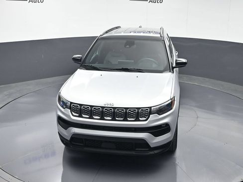 Used 2025 Jeep Compass Limited AWD/4WD image 45