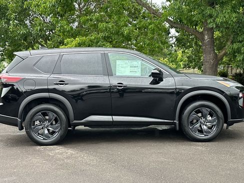 New 2026 Nissan Rogue SV AWD/4WD image 8