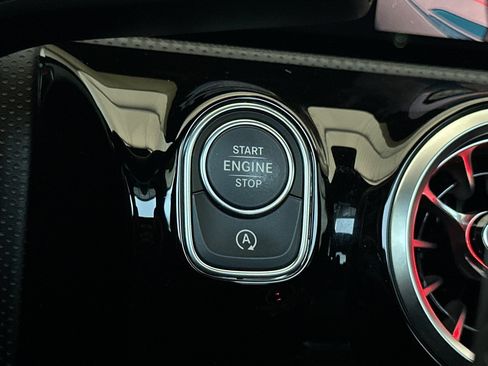 Used 2023 Mercedes-Benz CLA 250 4MATIC image 16