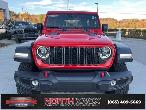 Used 2025 Jeep Wrangler Rubicon image 30