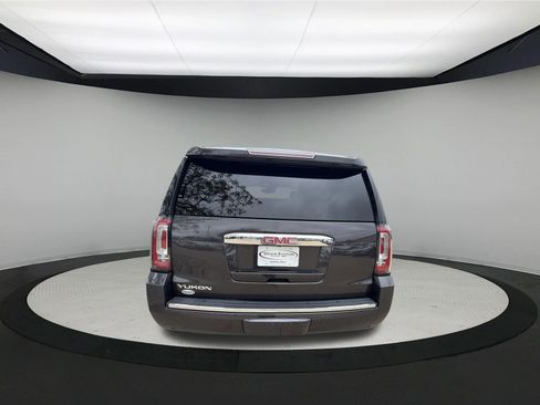 Used 2015 GMC Yukon Denali AWD/4WD image 4
