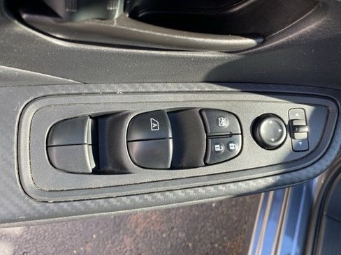 Used 2024 Nissan Versa S image 17