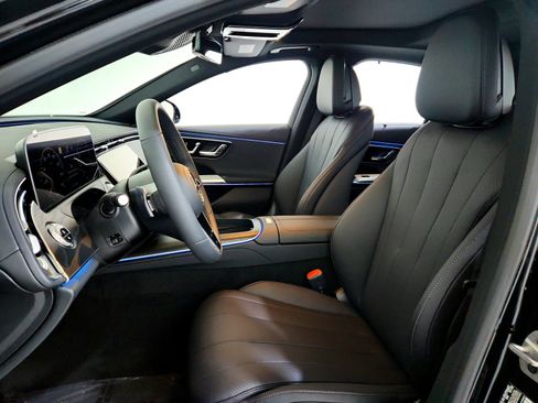 Used 2026 Mercedes-Benz E 350 Sedan image 12
