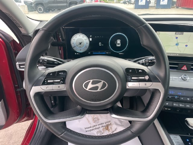 Used 2024 Hyundai Elantra Limited FWD image 25