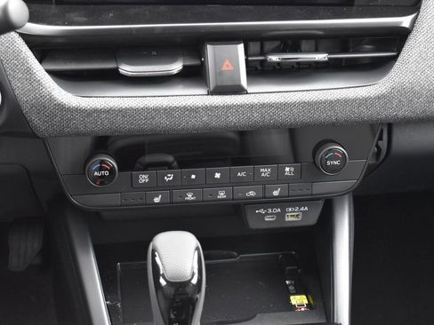 New 2026 Subaru Outback Limited image 21