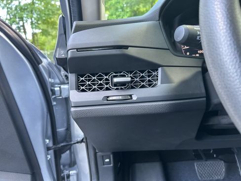 Used 2023 Honda Accord EX image 23