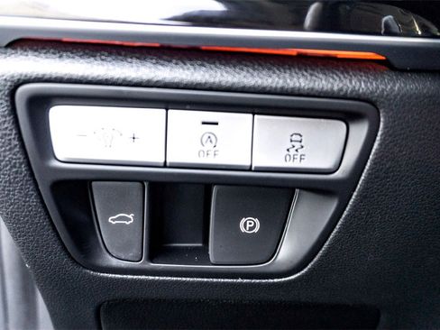 Used 2023 Genesis G80 2.5T image 16