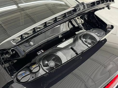 Used 2025 Porsche 911 Carrera RWD image 35