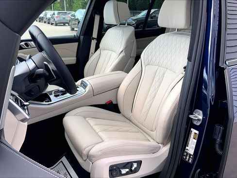 Used 2026 BMW X5 M60i w/ Executive Package AWD/4WD image 5