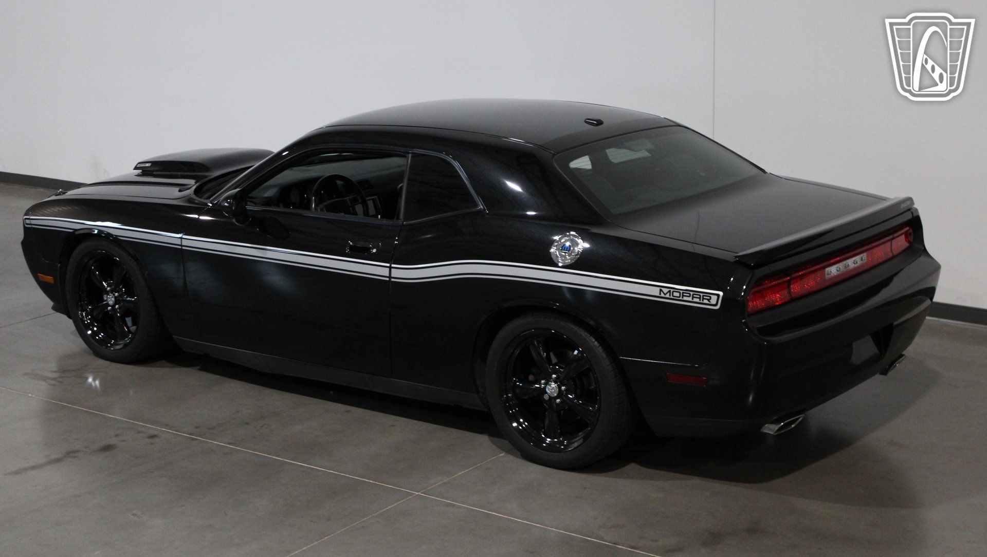 Used 2010 Dodge Challenger R/T w/ Mopar 10 Pkg RWD image 20