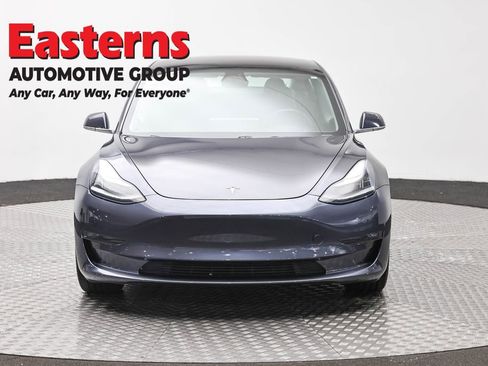 Used 2018 Tesla Model 3 Long Range AWD/4WD image 2