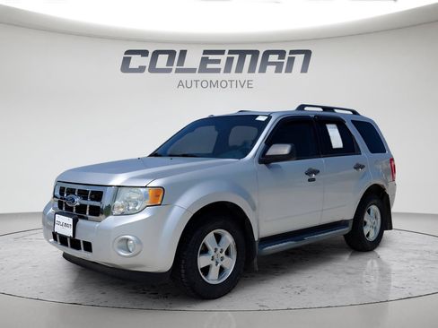 Used 2010 Ford Escape XLT FWD image 16