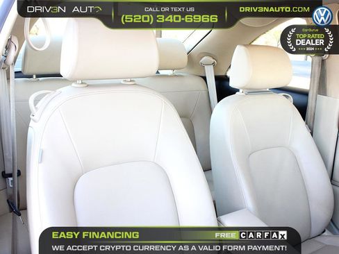 Used 2010 Volkswagen Beetle image 15