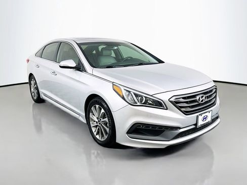 Used 2016 Hyundai Sonata Sport w/ Option Group 1V image 3