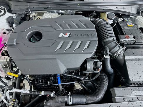 Certified 2026 Hyundai Elantra N FWD image 29