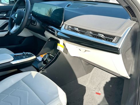 New 2026 BMW X1 xDrive28i w/ Convenience Package image 24