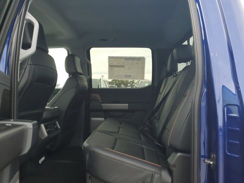 New 2026 Ford F250 Lariat w/ Black Appearance Package AWD/4WD image 11