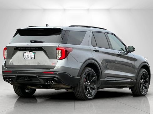 Used 2023 Ford Explorer ST w/ Equipment Group 401A AWD/4WD image 3