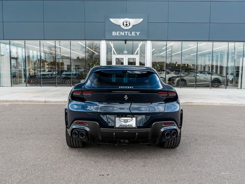 Used 2025 Ferrari Purosangue image 11