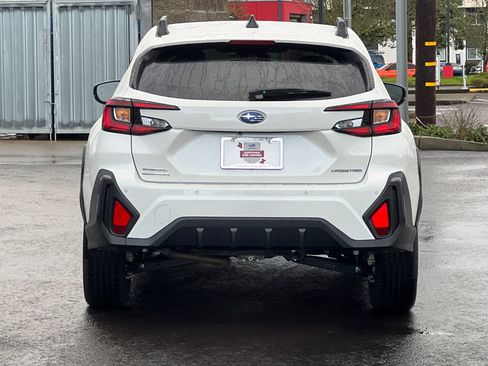 Used 2025 Subaru Crosstrek 2.5i Limited w/ Crosstrek Mirror Package image 5