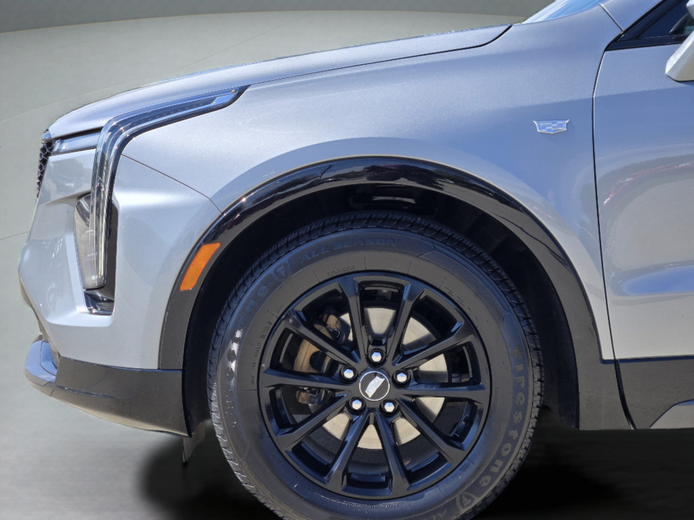 Used 2024 Cadillac XT4 Sport w/ Cold Weather Package FWD image 30